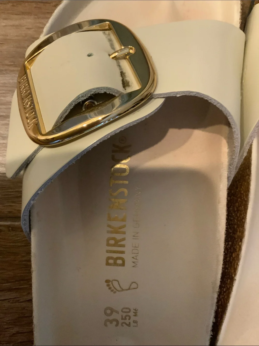 Birkenstock Madrid Big Buckle High Shine Oyster, Leather